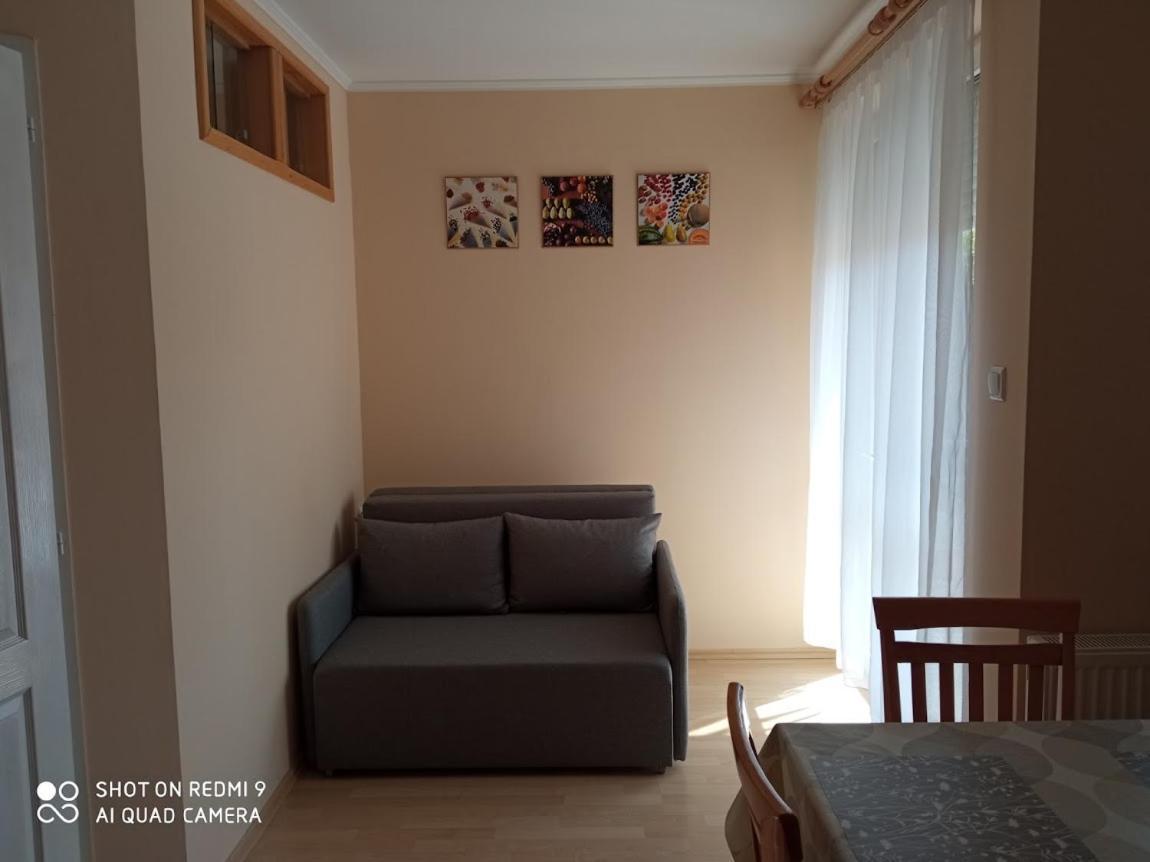Marta Apartman Hajdúszoboszló Exterior foto